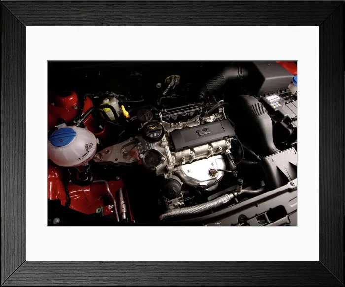 Framed Print : Skoda Fbia Estate HTP 1-2 2007. Artist: Simon Clay Framed Print : Skoda Fbia Estate HTP 1-2 2007. Artist: Simon Clay