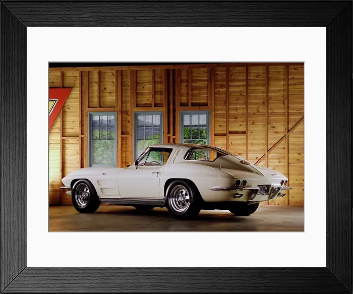 Framed Print : Chevrolet Corvette Stingray 1963. Artist: Simon Clay Framed Print : Chevrolet Corvette Stingray 1963. Artist: Simon Clay