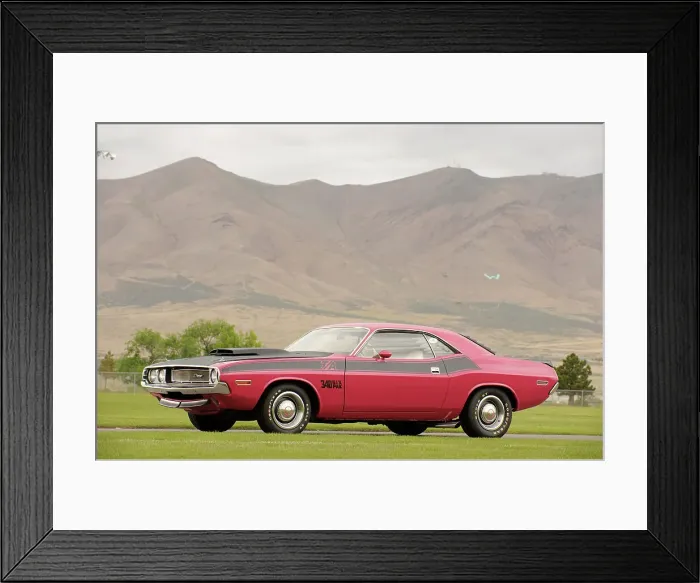 Framed Print : Dodge Challenger TA 1970. Artist: Simon Clay Framed Print : Dodge Challenger TA 1970. Artist: Simon Clay