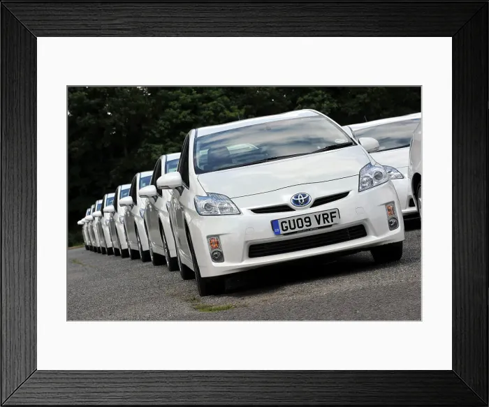Framed Print : Toyota Prius 2009. Artist: Simon Clay Framed Print : Toyota Prius 2009. Artist: Simon Clay