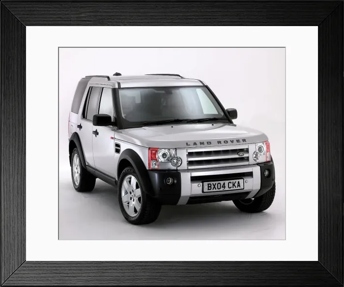 Framed Print : 2004 Landrover Discovery Framed Print : 2004 Landrover Discovery
