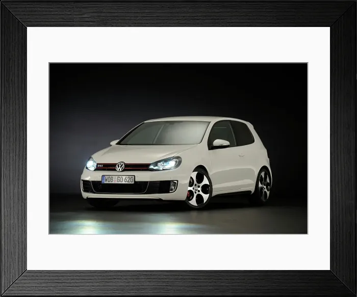 Framed Print : VW Golf GTI mk 6 2008. Artist: Simon Clay Framed Print : VW Golf GTI mk 6 2008. Artist: Simon Clay