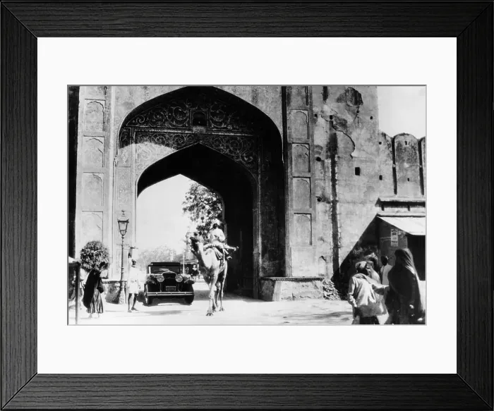Framed Print : 1930 Cadillac saloon beneath the Amber Gate, Jaipur, India, (c1930?) Framed Print : 1930 Cadillac saloon beneath the Amber Gate, Jaipur, India, (c1930?)