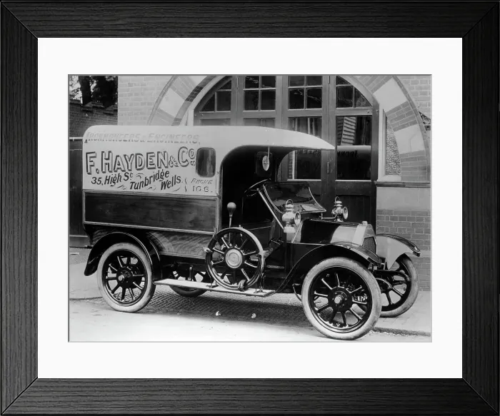 Framed Print : 1914 Belsize 10-12hp van Framed Print : 1914 Belsize 10-12hp van