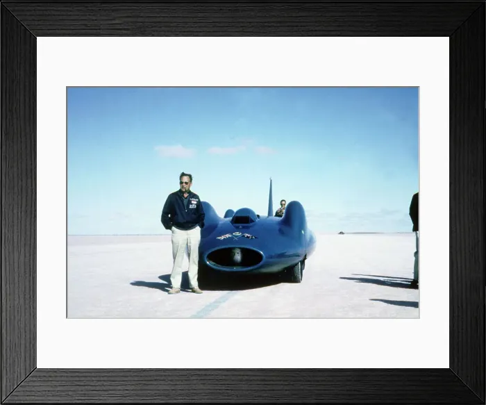 Framed Print : Donald Campbell with Bluebird CN7 on Lake Eyre, Australia Framed Print : Donald Campbell with Bluebird CN7 on Lake Eyre, Australia