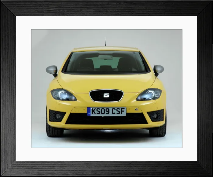 Framed Print : 2009 Seat Leon FR Framed Print : 2009 Seat Leon FR