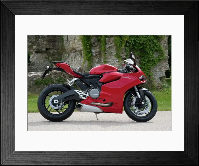 Framed Print : 2014 Ducati 899 Panigale Framed Print : 2014 Ducati 899 Panigale