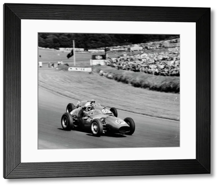Framed Print : AN Davison and Gino Munaron during Formula Intercontinental Race, Brands Hatch, August 1961 Framed Print : AN Davison and Gino Munaron during Formula Intercontinental Race, Brands Hatch, August 1961