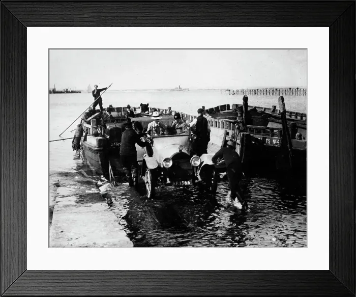 Framed Print : Ryde ferry, 1920