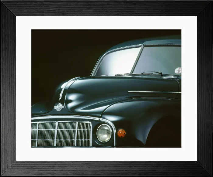Framed Print : Close up view of 1949 Morris Minor Framed Print : Close up view of 1949 Morris Minor