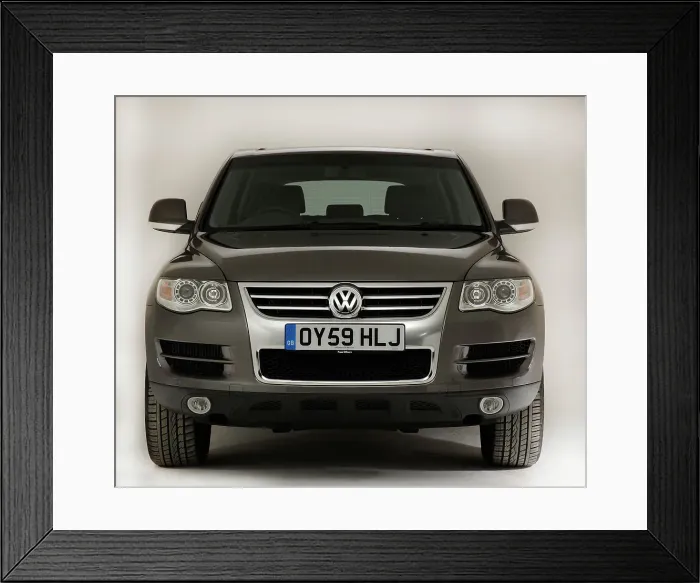 Framed Print : 2009 Volkswagen Touareg V6 Tdi Framed Print : 2009 Volkswagen Touareg V6 Tdi