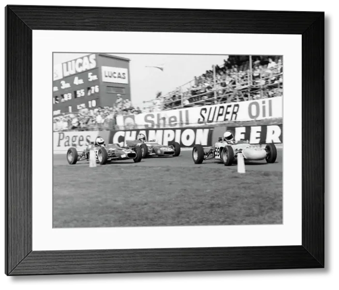 Framed Print : Formula Ford, Brands Hatch, Kent, 1972 Framed Print : Formula Ford, Brands Hatch, Kent, 1972