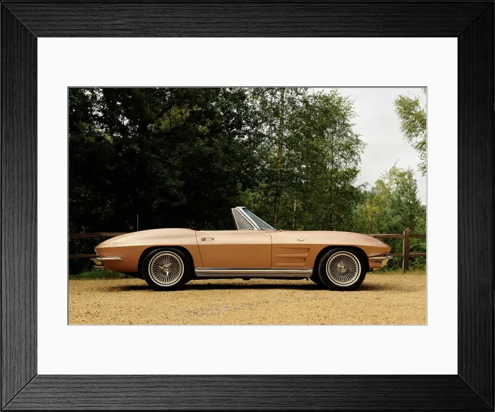 Framed Print : Chevrolet Corvette Stingray convertible 1964. Artist: Simon Clay Framed Print : Chevrolet Corvette Stingray convertible 1964. Artist: Simon Clay
