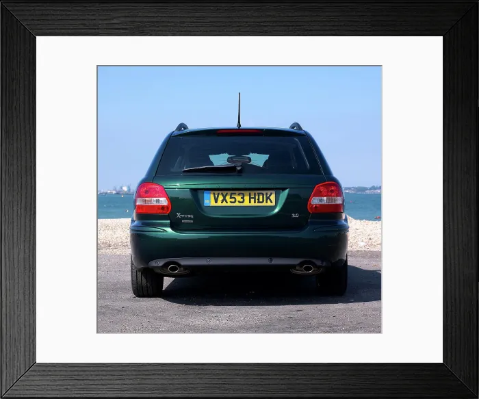 Framed Print : 2003 Jaguar X Type Sport Estate Framed Print : 2003 Jaguar X Type Sport Estate