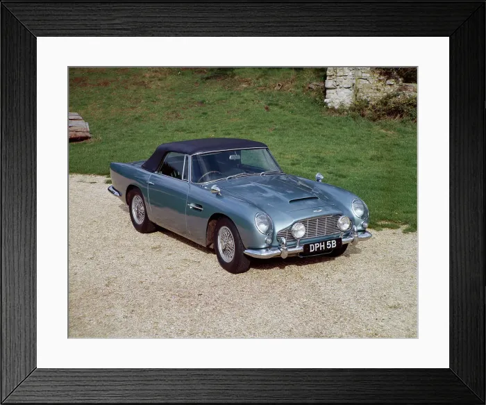 Framed Print : A 1964 Aston Martin DB5 sportscar Framed Print : A 1964 Aston Martin DB5 sportscar