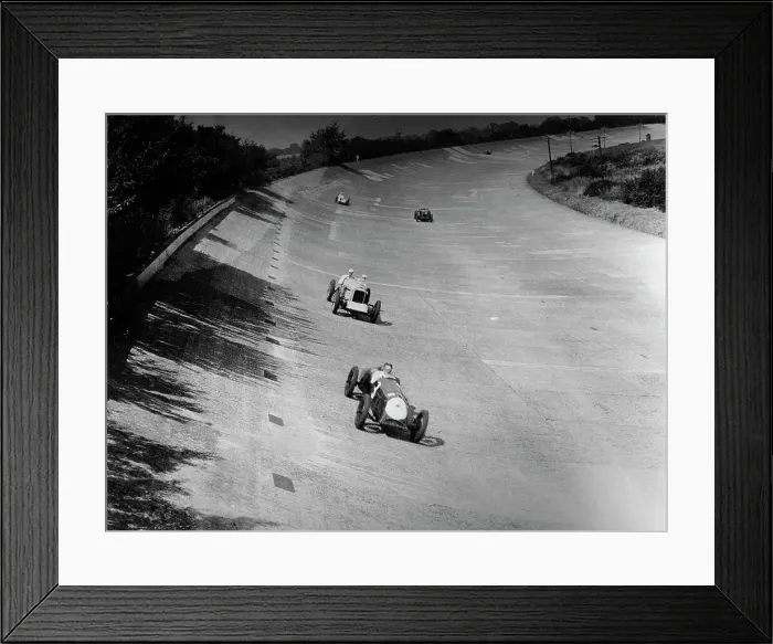 Framed Print : Riley Special Red Mongrel, Brooklands, Surrey, c1934-c1936 Framed Print : Riley Special Red Mongrel, Brooklands, Surrey, c1934-c1936