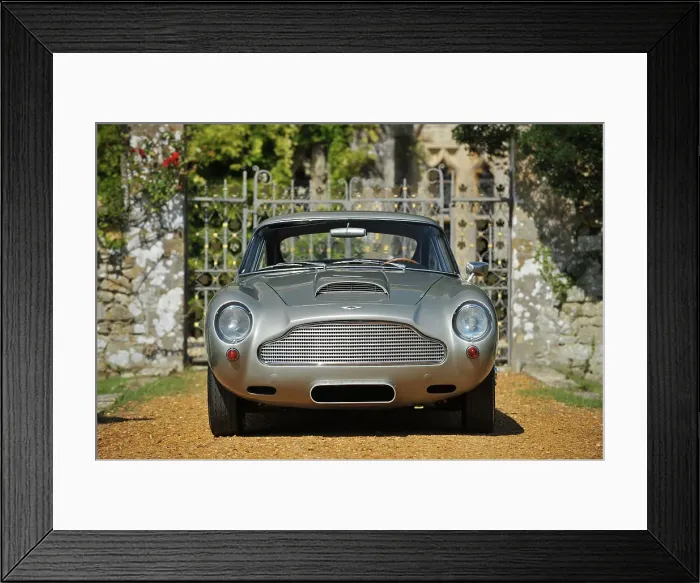 Framed Print : 1961 Aston Martin DB4 GT