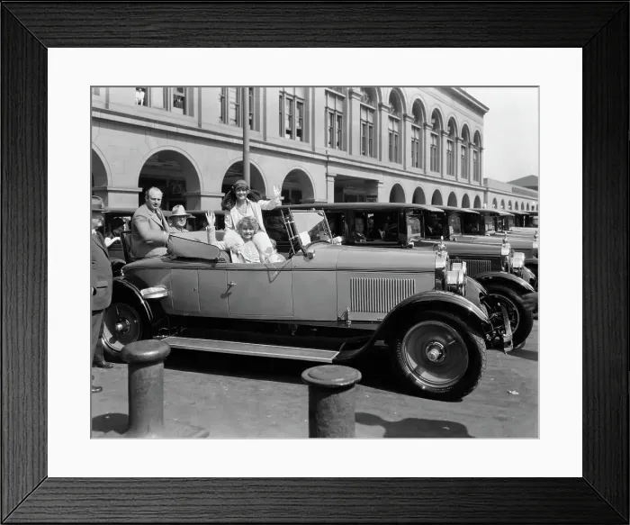 Framed Print : Perless 1920's with fashionable occupants Framed Print : Perless 1920's with fashionable occupants
