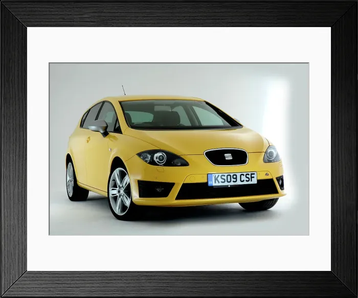 Framed Print : 2009 Seat Leon FR Framed Print : 2009 Seat Leon FR