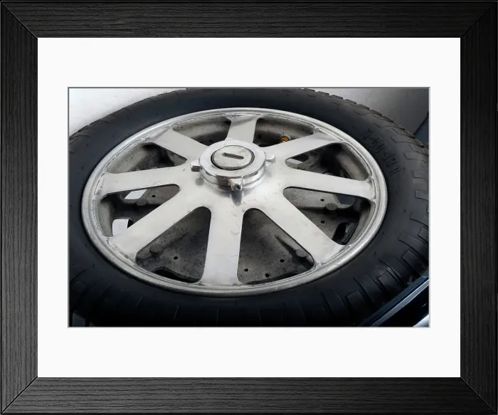 Framed Print : Bugatti type 55 1932. Artist: Simon Clay Framed Print : Bugatti type 55 1932. Artist: Simon Clay