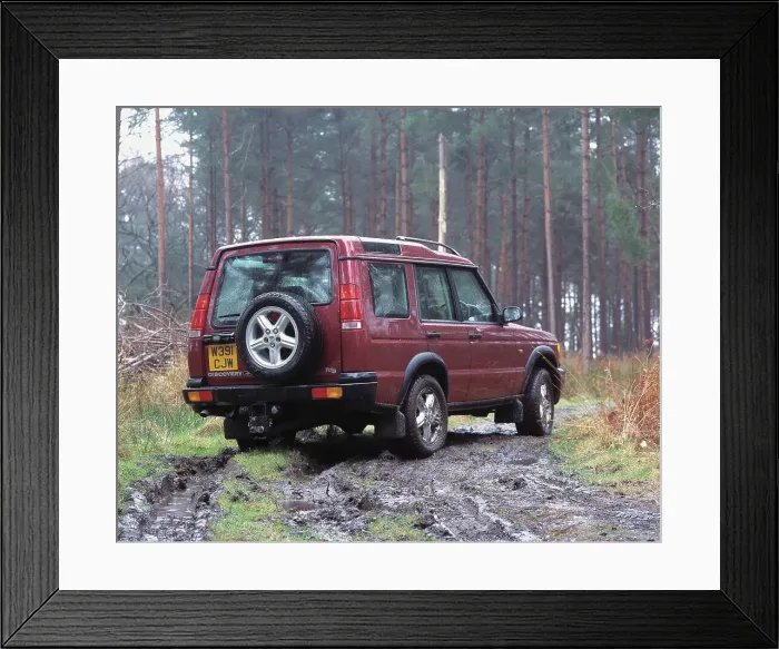 Framed Print : 2000 Land Rover Discovery TD5 Framed Print : 2000 Land Rover Discovery TD5