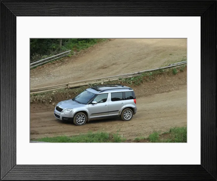 Framed Print : Skoda Yeti 2009. Artist: Simon Clay Framed Print : Skoda Yeti 2009. Artist: Simon Clay