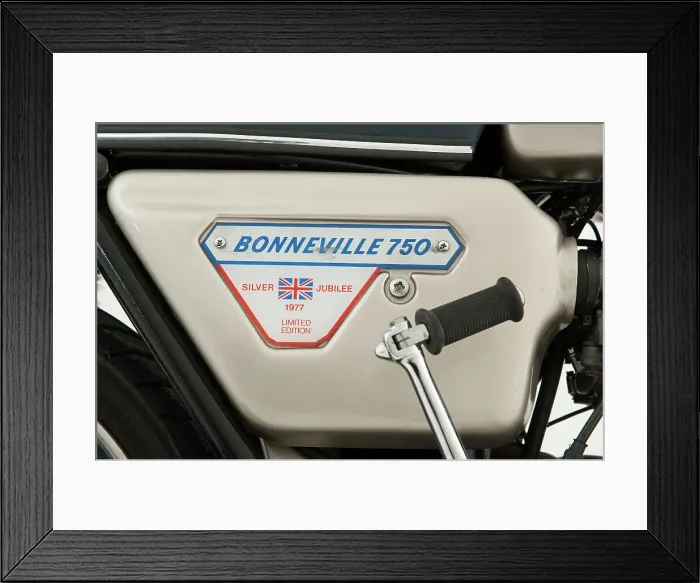 Framed Print : 1977 Triumph Bonneville 750 Jubilee Framed Print : 1977 Triumph Bonneville 750 Jubilee