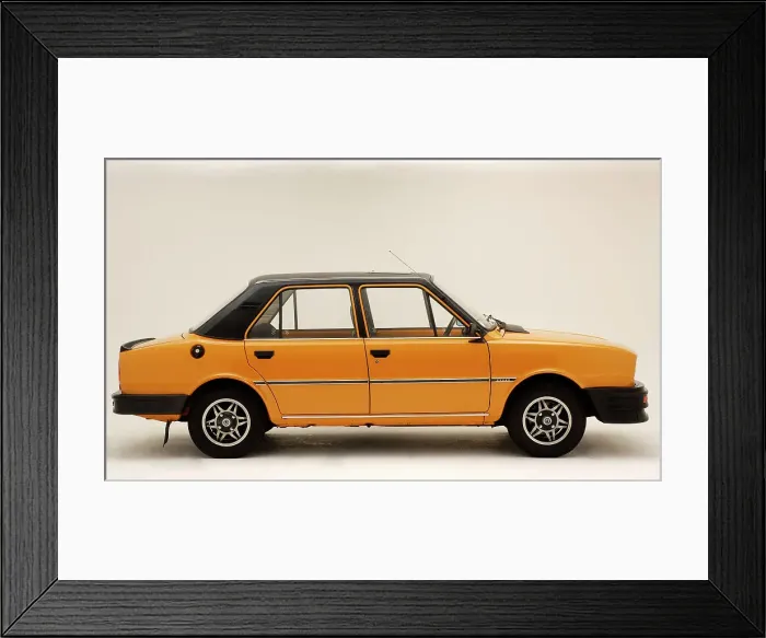 Framed Print : 1990 Skoda Super Estelle Framed Print : 1990 Skoda Super Estelle