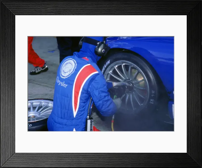 Framed Print : 1999 Chrysler Viper GT-SR FIA GT Silverstone 500 wheel changing Framed Print : 1999 Chrysler Viper GT-SR FIA GT Silverstone 500 wheel changing