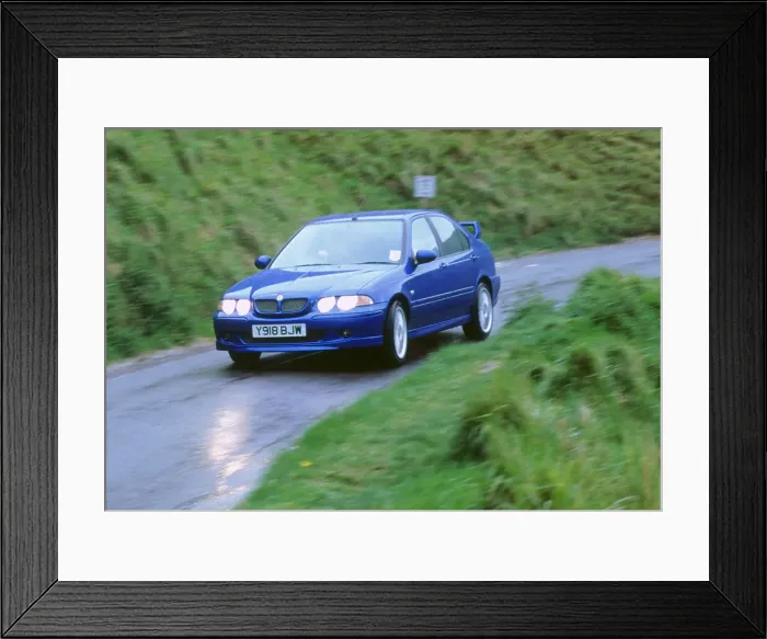 Framed Print : 2001 MG ZS 180 Framed Print : 2001 MG ZS 180
