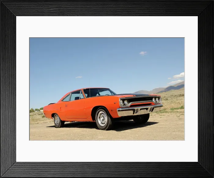 Framed Print : Plymouth Hemi Roadrunner 1970. Artist: Simon Clay Framed Print : Plymouth Hemi Roadrunner 1970. Artist: Simon Clay