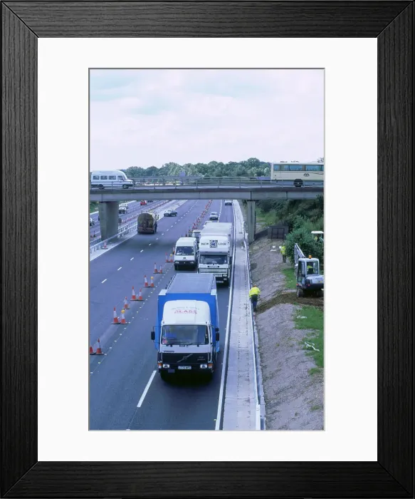 Framed Print : Contraflow system on M27 motorway Framed Print : Contraflow system on M27 motorway