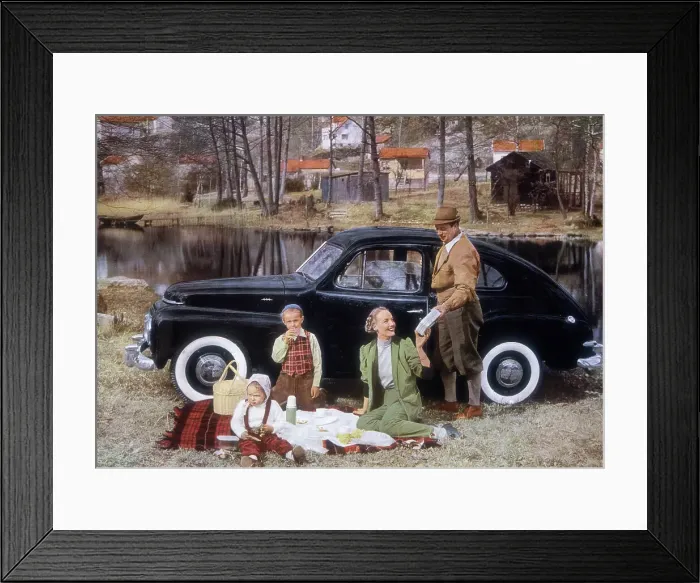 Framed Print : Poster advertising a Volvo 444, 1953 Framed Print : Poster advertising a Volvo 444, 1953