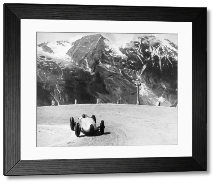 Framed Print : Hermann Muller in an Auto Union, German Mountain Grand Prix, Grossglockner, Austria, 1939 Framed Print : Hermann Muller in an Auto Union, German Mountain Grand Prix, Grossglockner, Austria, 1939