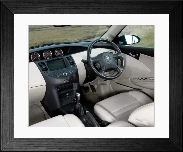 Framed Print : 2003 Nissan Primera 2.2TD Estate Interior Framed Print : 2003 Nissan Primera 2.2TD Estate Interior
