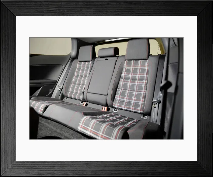 Framed Print : VW Golf GTI mk 6 2008. Artist: Simon Clay Framed Print : VW Golf GTI mk 6 2008. Artist: Simon Clay