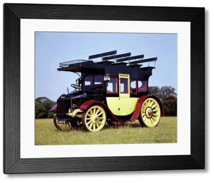 Framed Print : A 1913 Thames coach Framed Print : A 1913 Thames coach
