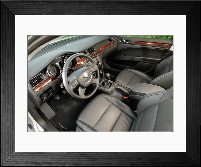 Framed Print : Skoda SUPERB 2008. Artist: Simon Clay Framed Print : Skoda SUPERB 2008. Artist: Simon Clay