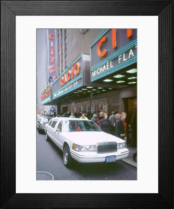 Framed Print : Stretch Limousine in New York Framed Print : Stretch Limousine in New York