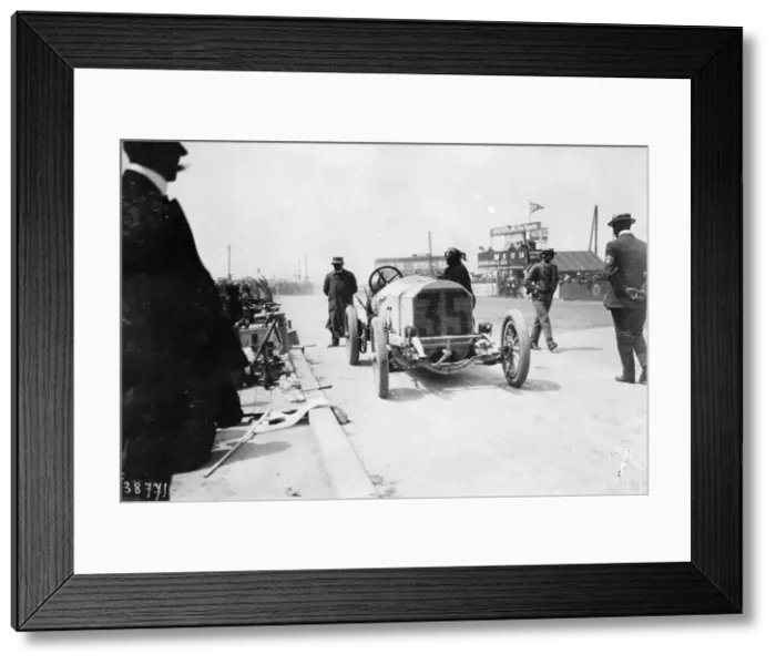 Framed Print : Mercedes of Christian Lautenschlager, French Grand Prix, Dieppe, 1908 Framed Print : Mercedes of Christian Lautenschlager, French Grand Prix, Dieppe, 1908