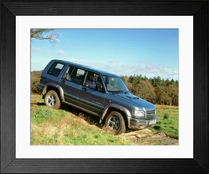 Framed Print : 2002 Isuzu Trooper Duty 3.0 TD long wheel base