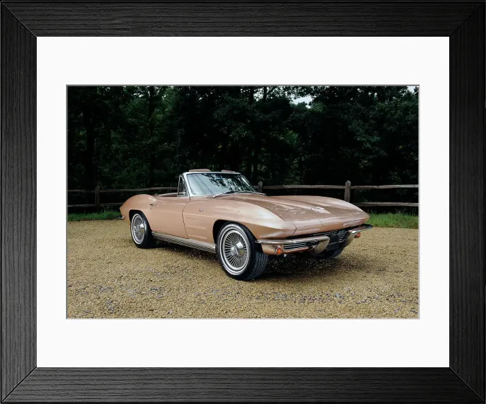 Framed Print : Chevrolet Corvette Stingray convertible 1964. Artist: Simon Clay Framed Print : Chevrolet Corvette Stingray convertible 1964. Artist: Simon Clay