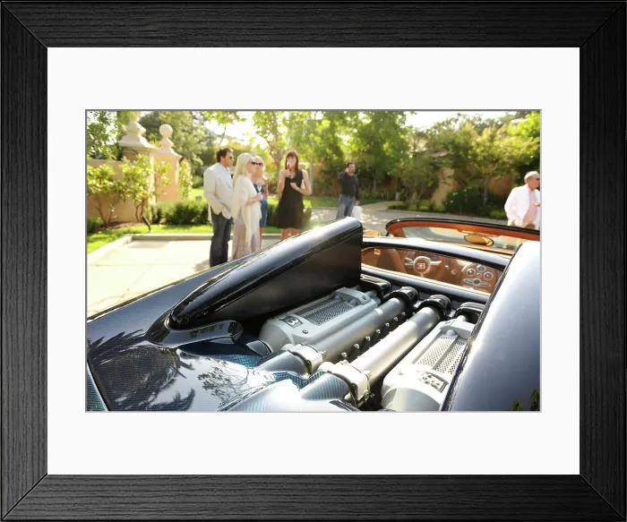 Framed Print : 2009 Bugatti Veyron Sang Bleu Framed Print : 2009 Bugatti Veyron Sang Bleu