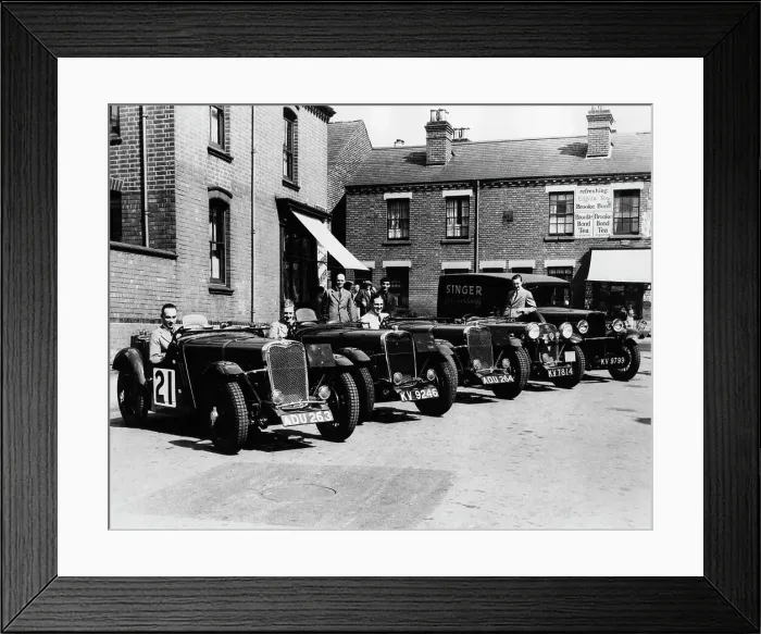 Framed Print : A line of Singer Le Mans 1.5 Litre TT cars, 1934 Framed Print : A line of Singer Le Mans 1.5 Litre TT cars, 1934
