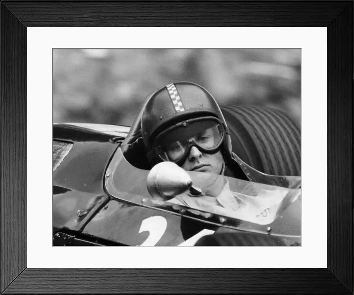 Framed Print : Chris Amon in a Lotus 25-BRM V8, French Grand Prix, Rouen, 1964 Framed Print : Chris Amon in a Lotus 25-BRM V8, French Grand Prix, Rouen, 1964