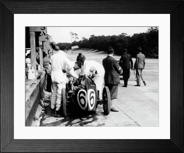 Framed Print : Austin by the pit wall, 500 Mile Race, Brooklands, Surrey, (1931?)