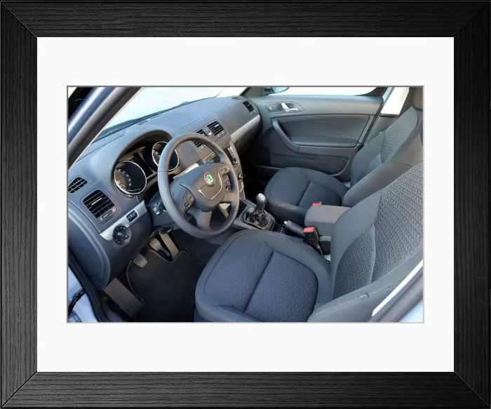 Framed Print : Skoda Yeti 2009. Artist: Simon Clay Framed Print : Skoda Yeti 2009. Artist: Simon Clay