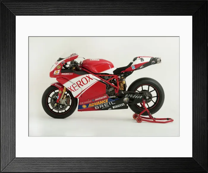 Framed Print : 2006 Ducati 999 Xerox, Troy Bayliss Superbike.Moto GP championship winner Framed Print : 2006 Ducati 999 Xerox, Troy Bayliss Superbike.Moto GP championship winner