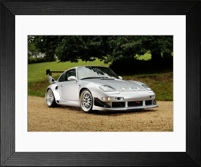 Framed Print : 2006 Porsche Gemballa 600 GTR. Artist: Simon Clay Framed Print : 2006 Porsche Gemballa 600 GTR. Artist: Simon Clay