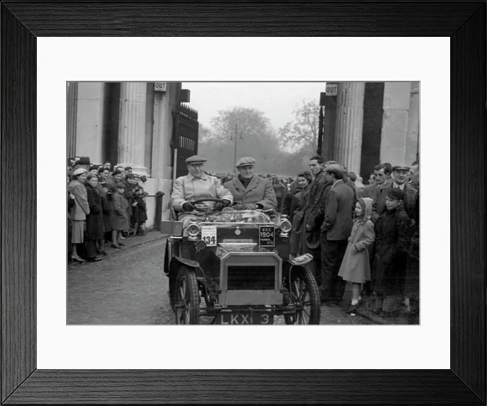 Framed Print : 1904 Humberette on 1952 RAC Veteran Car Run London to Brighton Framed Print : 1904 Humberette on 1952 RAC Veteran Car Run London to Brighton